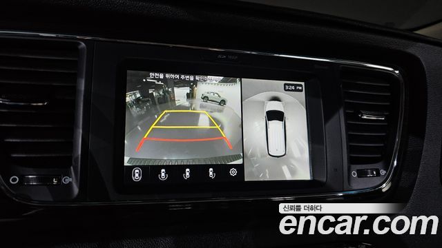Kia Canival 2020 — photo 21