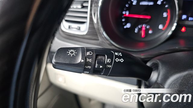 Kia Canival 2020 — photo 26
