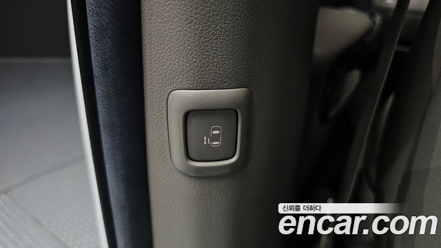 Kia Canival 2020 — photo 28