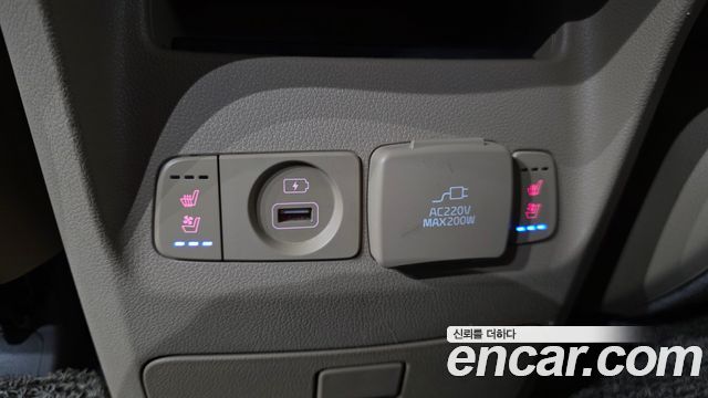 Kia Canival 2020 — photo 18