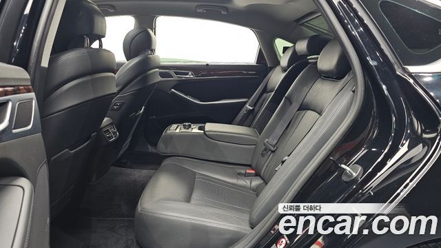 Hyundai Genesis 2016 — photo 17