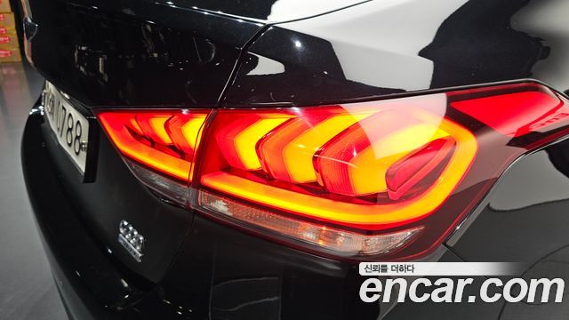 Hyundai Genesis 2016 — photo 9