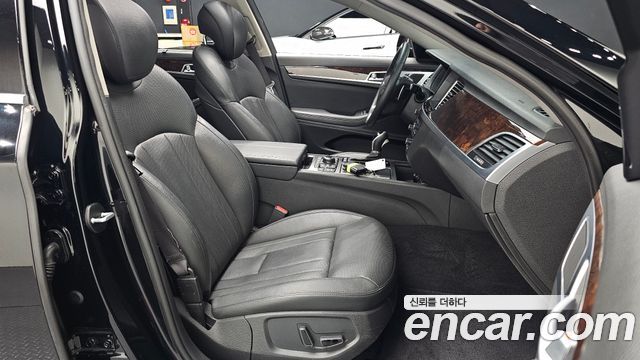 Hyundai Genesis 2016 — photo 16