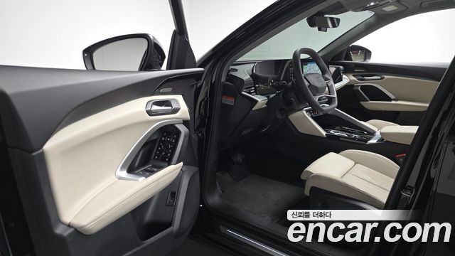 Audi Q5 2025 — photo 13