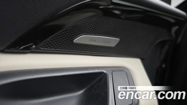 Audi Q5 2025 — photo 24