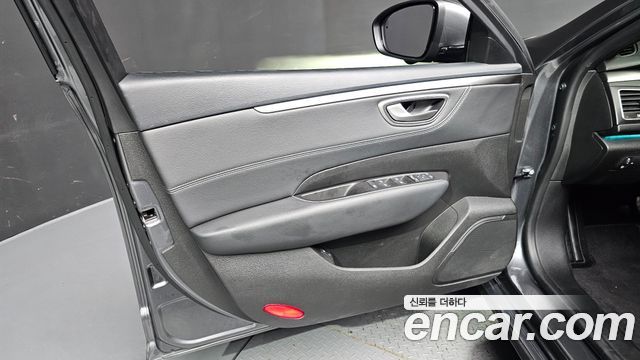 Renault Korea SM6 2024 — photo 14