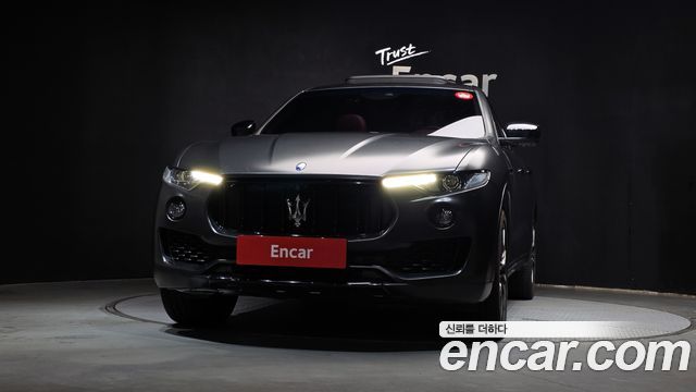 Maserati Levante 2017 — photo 3
