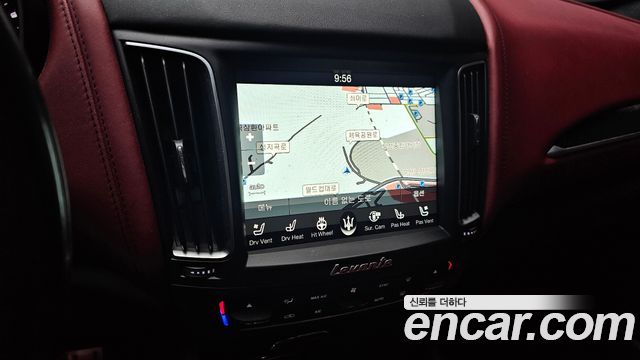 Maserati Levante 2017 — photo 20