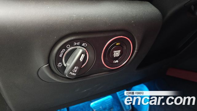 Maserati Levante 2017 — photo 25