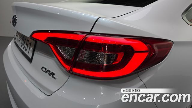 Hyundai Sonata 2015 — photo 9