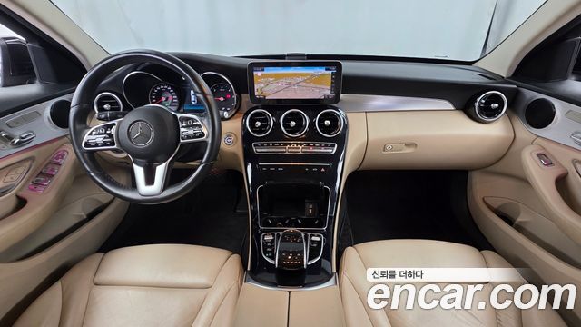 Mercedes-Benz C-Class 2020 — photo 10