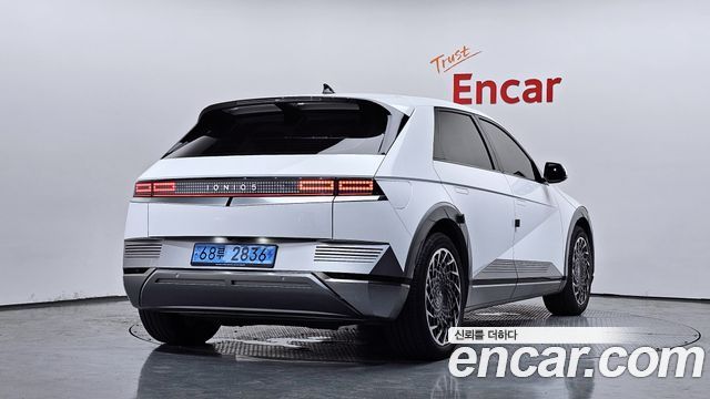 Hyundai Ioniq5 2022 — photo 2