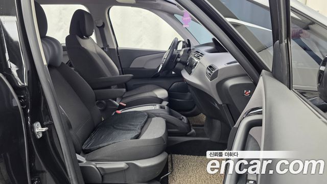Citroën / DS C4 SpaceTourer 2019 — photo 17