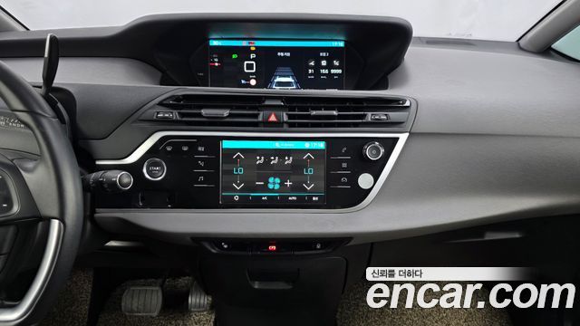 Citroën / DS C4 SpaceTourer 2019 — photo 20