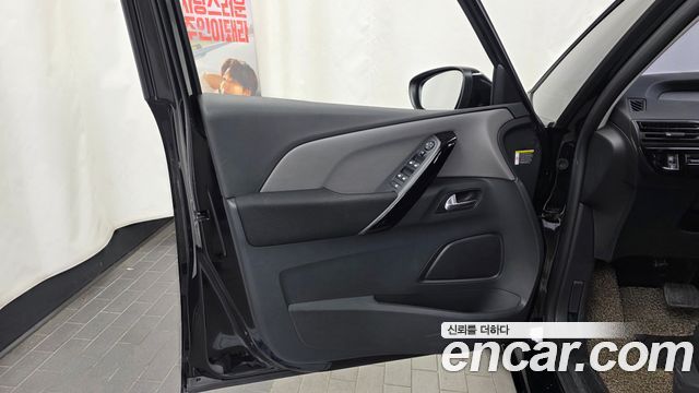 Citroën / DS C4 SpaceTourer 2019 — photo 14