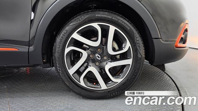 Renault Korea QM3 2015 — photo 5