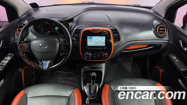 Renault Korea QM3 2015 — photo 10