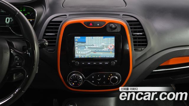 Renault Korea QM3 2015 — photo 20