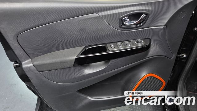 Renault Korea QM3 2015 — photo 14