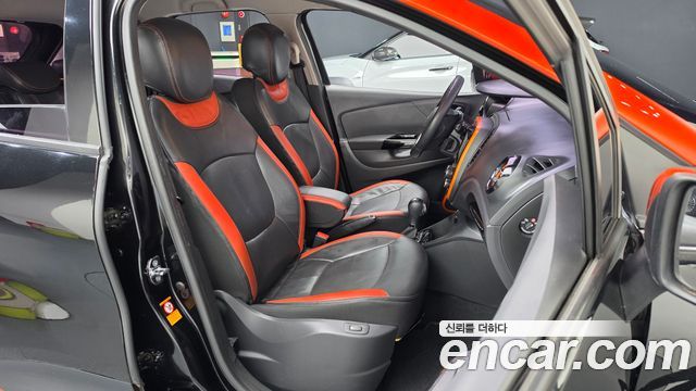 Renault Korea QM3 2015 — photo 16