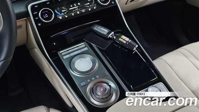 Genesis GV80 2022 — photo 9