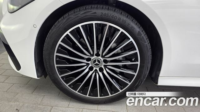 Mercedes-Benz CLE-Class 2025 — photo 5