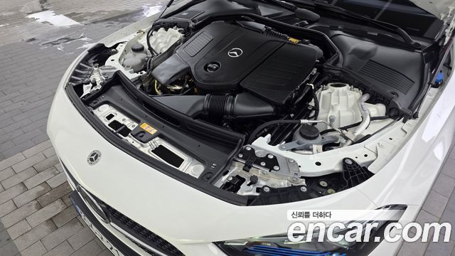 Mercedes-Benz CLE-Class 2025 — photo 6