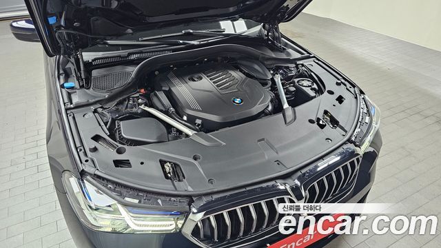 BMW Gran Turismo 2023 — photo 6