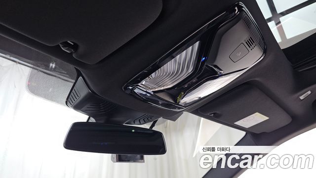 BMW Gran Turismo 2023 — photo 23
