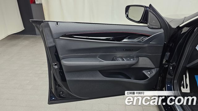 BMW Gran Turismo 2023 — photo 14