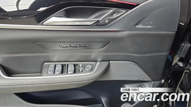 BMW Gran Turismo 2023 — photo 28