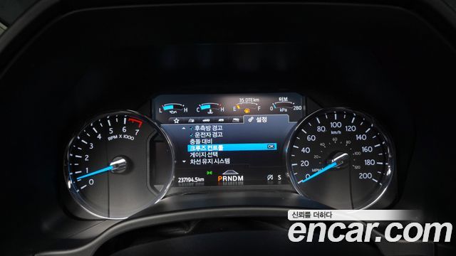 Ford Expedition 2021 — photo 8