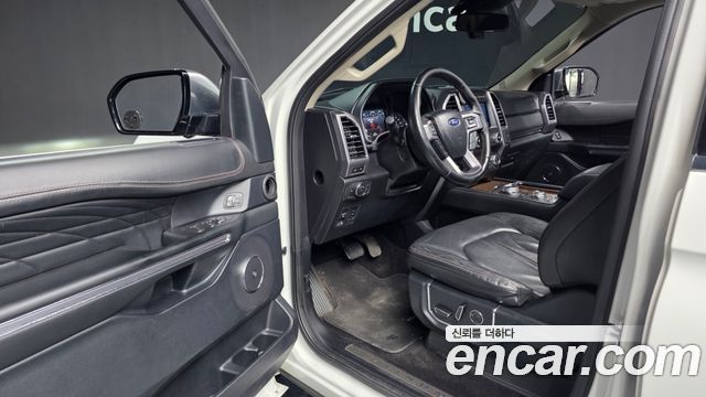 Ford Expedition 2021 — photo 10