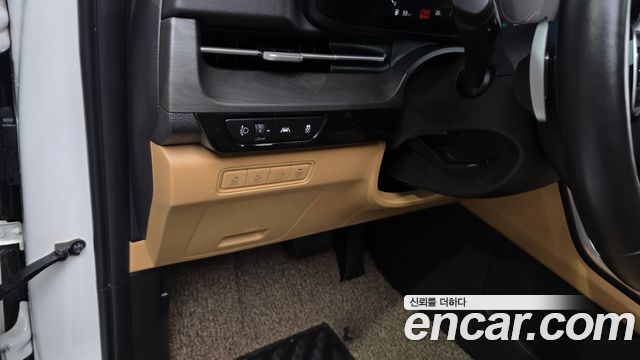 Kia Canival 2021 — photo 42