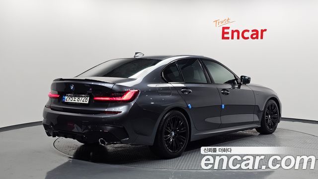 BMW 3-Series 2021 — photo 2
