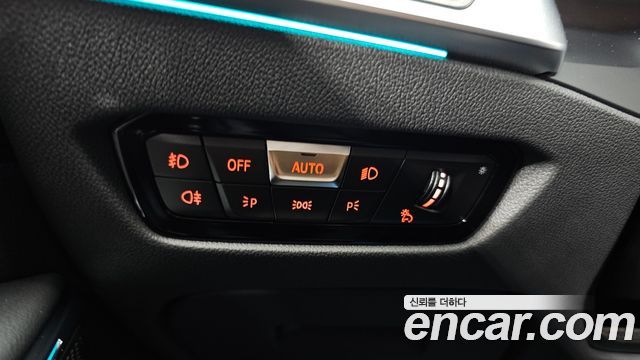 BMW 3-Series 2021 — photo 14