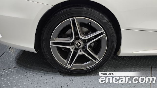 Mercedes-Benz C-Class 2021 — photo 5