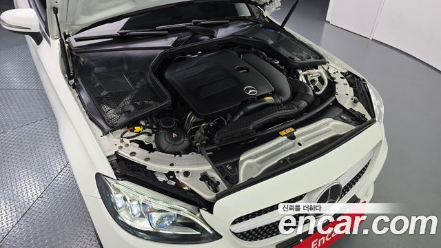 Mercedes-Benz C-Class 2021 — photo 6