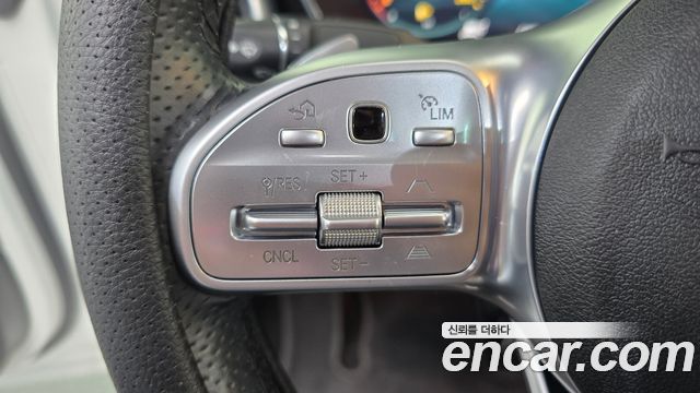 Mercedes-Benz C-Class 2021 — photo 22