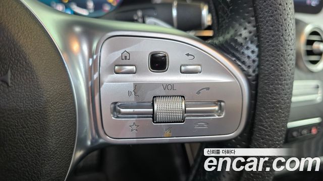 Mercedes-Benz C-Class 2021 — photo 34