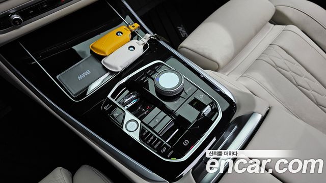 BMW X5 2025 — photo 12