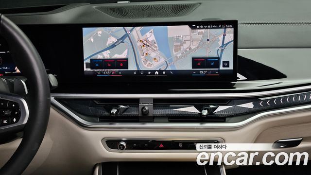 BMW X5 2025 — photo 21