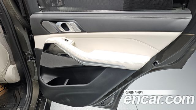 BMW X5 2025 — photo 15