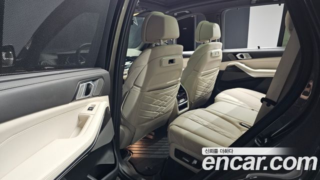 BMW X5 2025 — photo 16