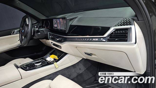 BMW X5 2025 — photo 29