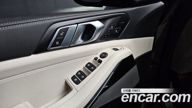 BMW X5 2025 — photo 31