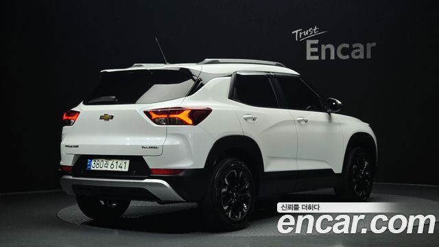 Chevrolet Korea Trailblazer 2022 — photo 2
