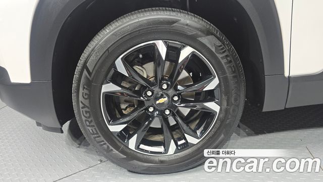 Chevrolet Korea Trailblazer 2022 — photo 5