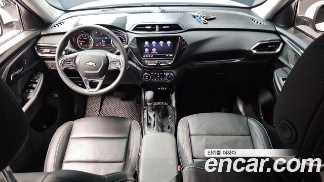 Chevrolet Korea Trailblazer 2022 — photo 10