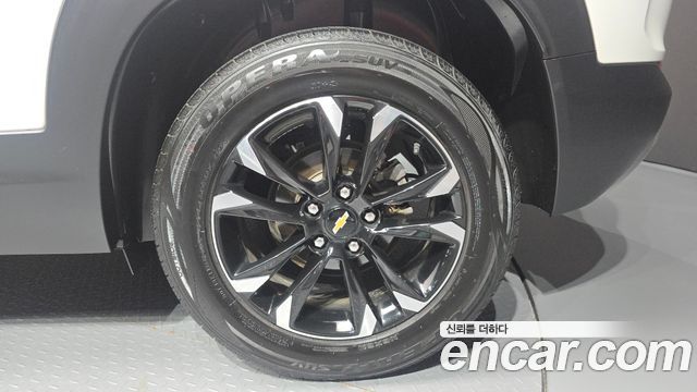 Chevrolet Korea Trailblazer 2022 — photo 7